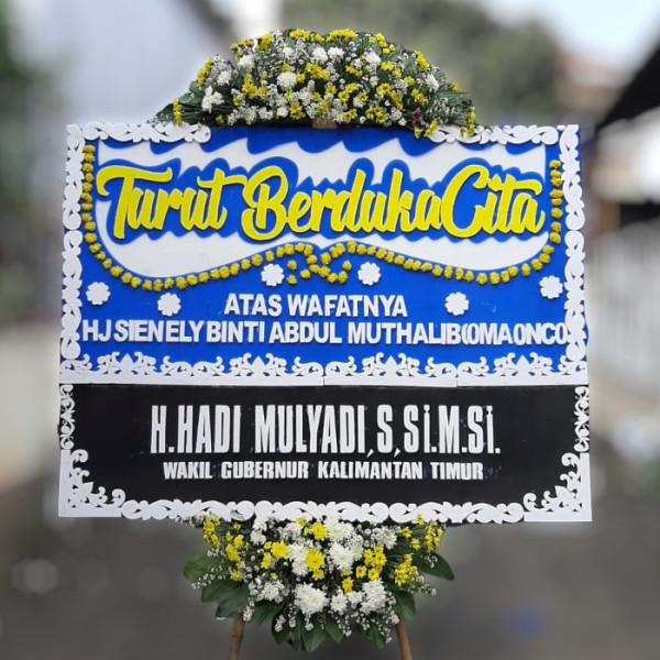 Karangan Bunga Duka  di Toli-toli